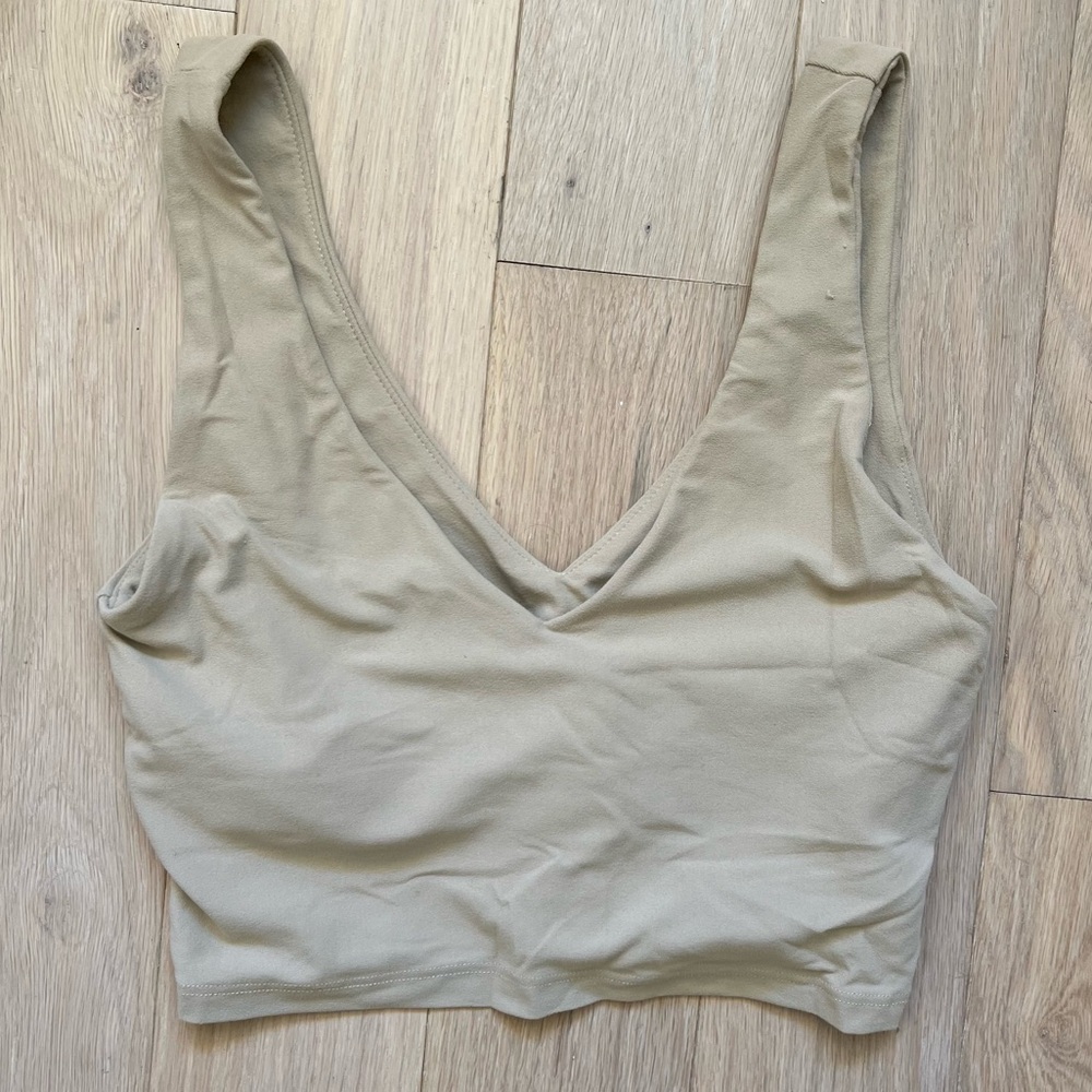 Carbon38 Seamless Scoop Crop Top in Light Taupe